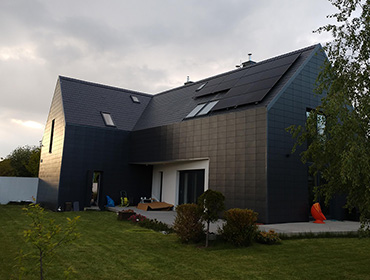 nowoczesny dom pod Wrocławiem z fotowoltaiką